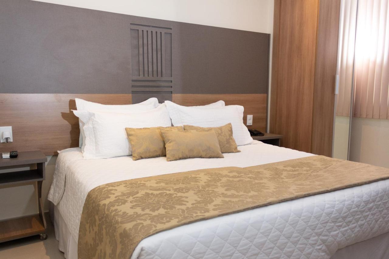 Hotel Cravo E Canela กัมโปส โดส กอยตากาเซส ภายนอก รูปภาพ